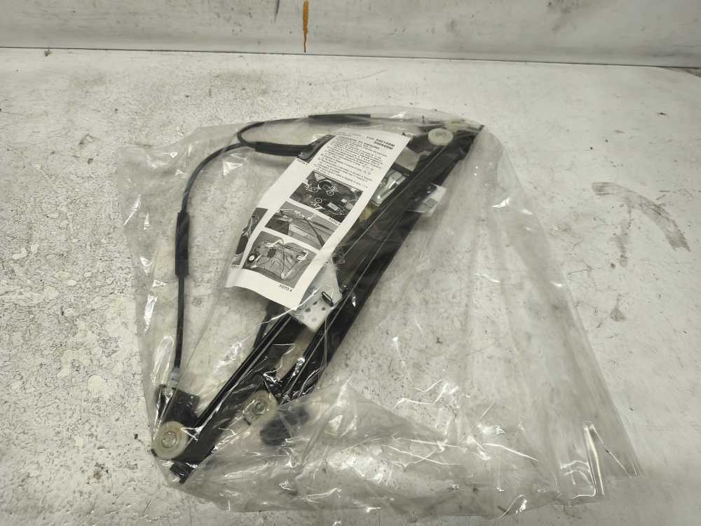 LEVE VITRE AVANT DROIT VW POLO  - Vue 1